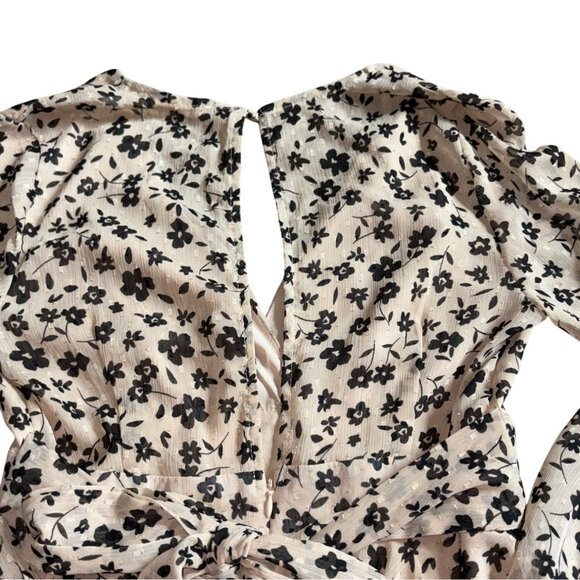 Illa Illa Long Sleeve Chiffon Style Floral Romper-Tan/Black-Size M-GUC - Picture 9 of 11